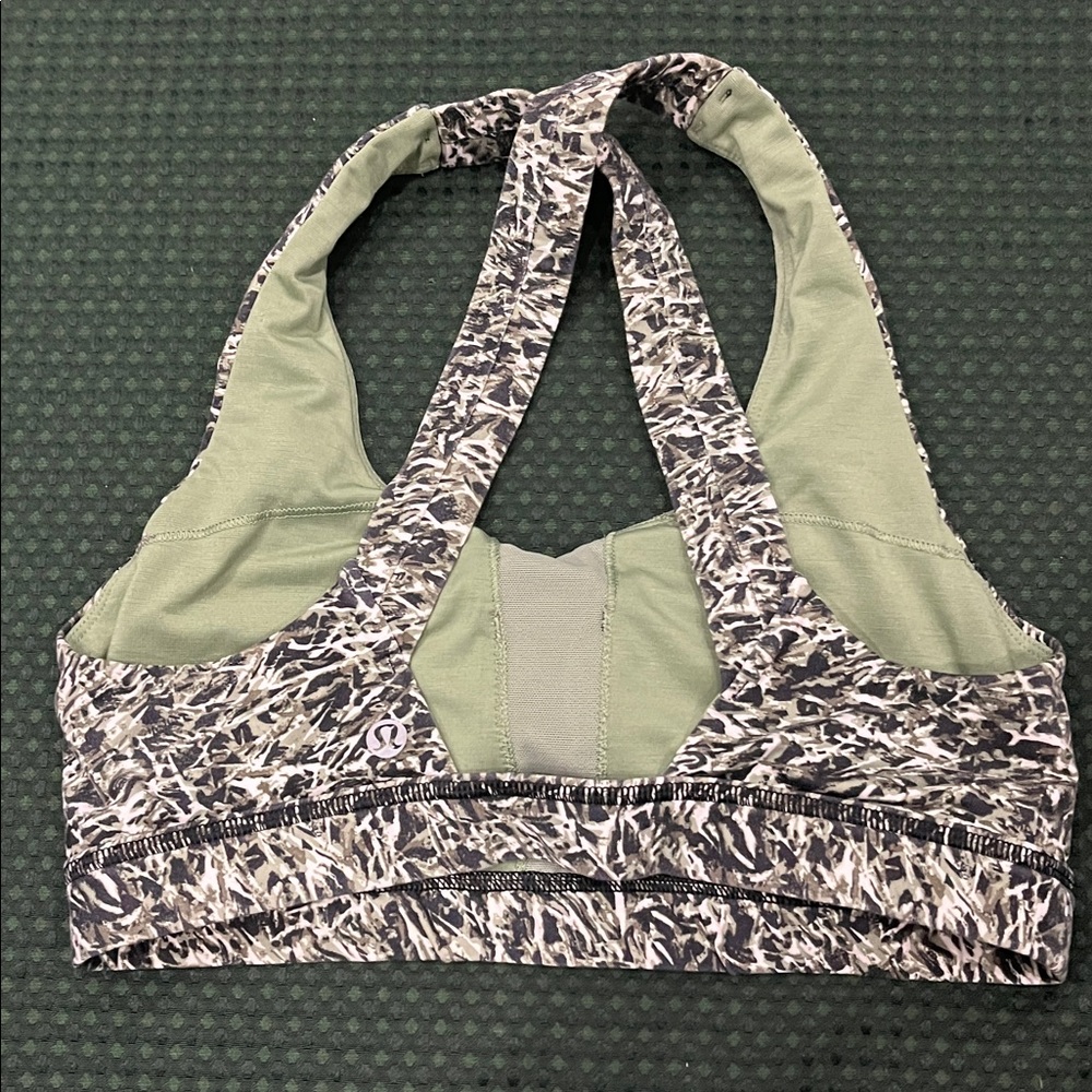 Lululemon bra sports size 6 Patterned Sports Bra Green Lining XS extra small - Picture 6 of 9